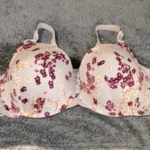 Torrid 46C 360 degree pushup plunge bra